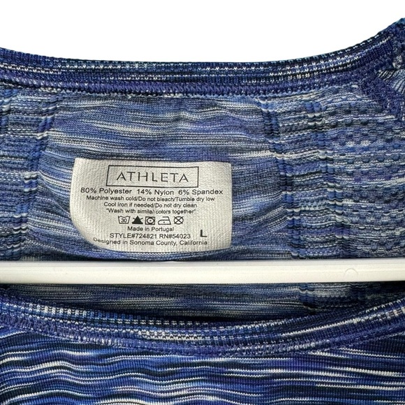 Athleta Fastest Track Blue Long Sleeve Thumb Hole Stretch Athletic Top Size L - Picture 4 of 5